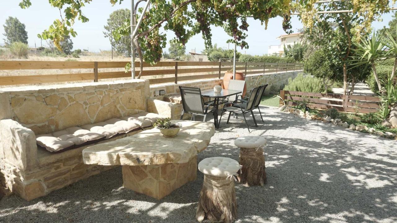 Studio Panagiota - Oasis Holiday Houses Kokkinos Pyrgos Dış mekan fotoğraf