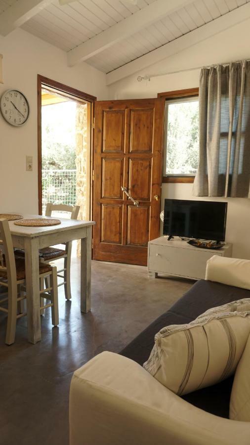Studio Panagiota - Oasis Holiday Houses Kokkinos Pyrgos Dış mekan fotoğraf