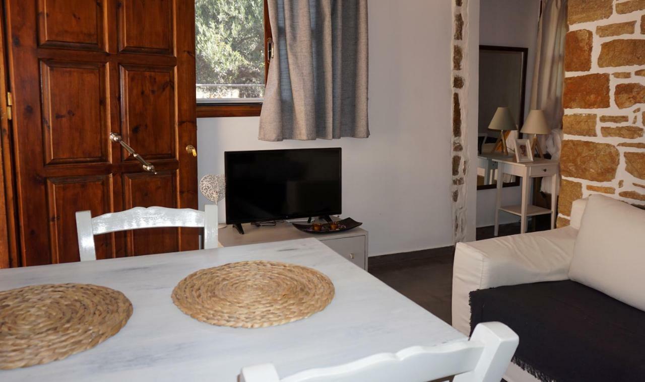 Studio Panagiota - Oasis Holiday Houses Kokkinos Pyrgos Dış mekan fotoğraf