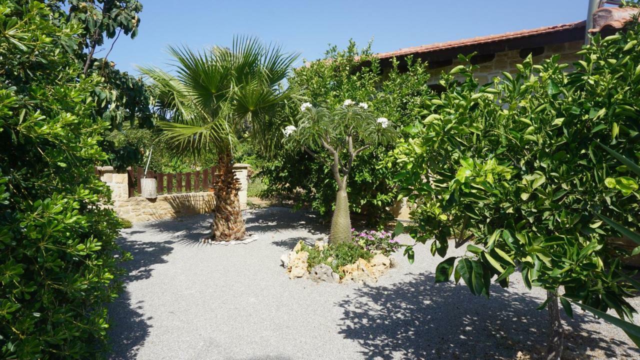 Studio Panagiota - Oasis Holiday Houses Kokkinos Pyrgos Dış mekan fotoğraf